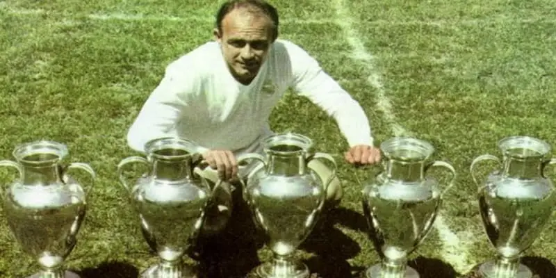 Alfredo Di Stefano - Huyền thoại của đội bóng Hoàng gia Real Madrid